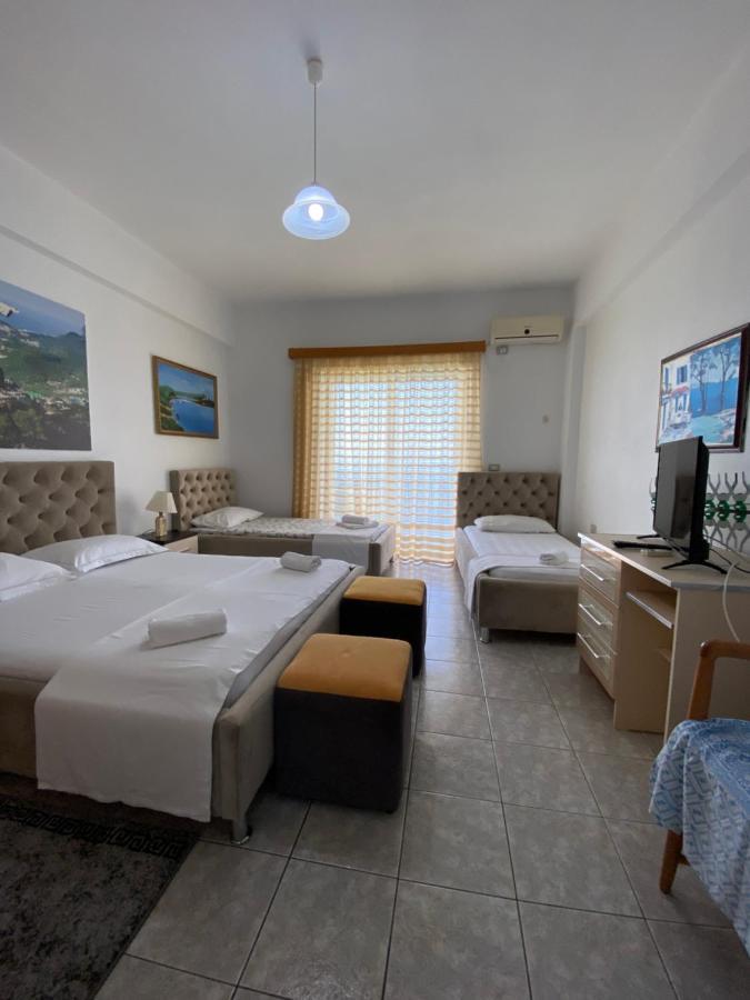 Hotel Odhisea Qeparo Exterior foto